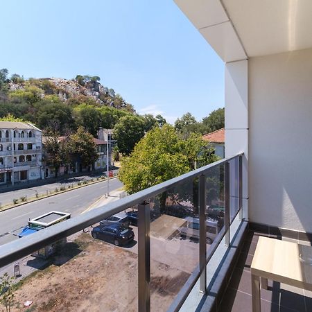 Modern 1-Bedroom Apartment With Free Parking Plowdiw Exterior foto