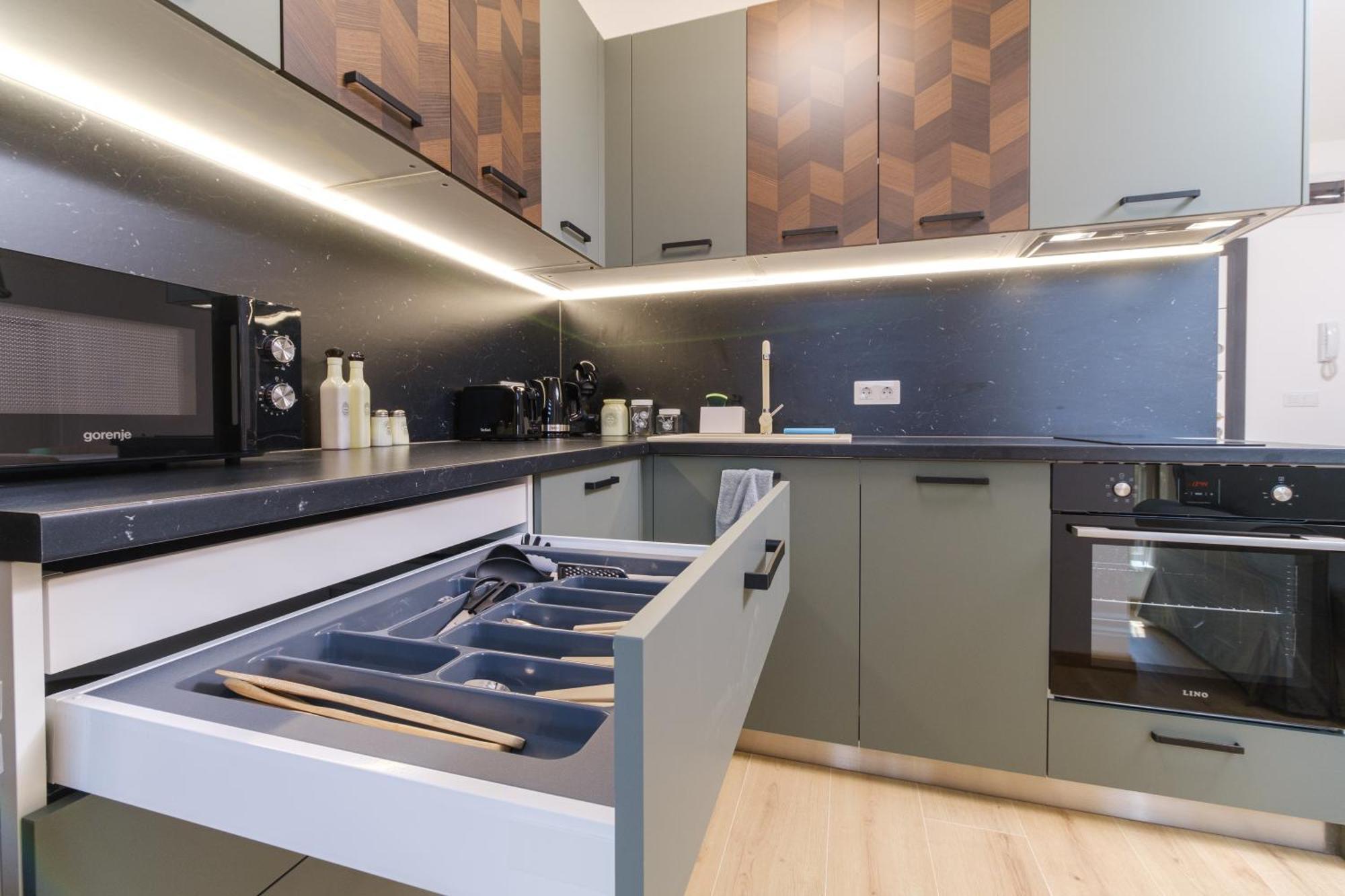 Modern 1-Bedroom Apartment With Free Parking Plowdiw Exterior foto